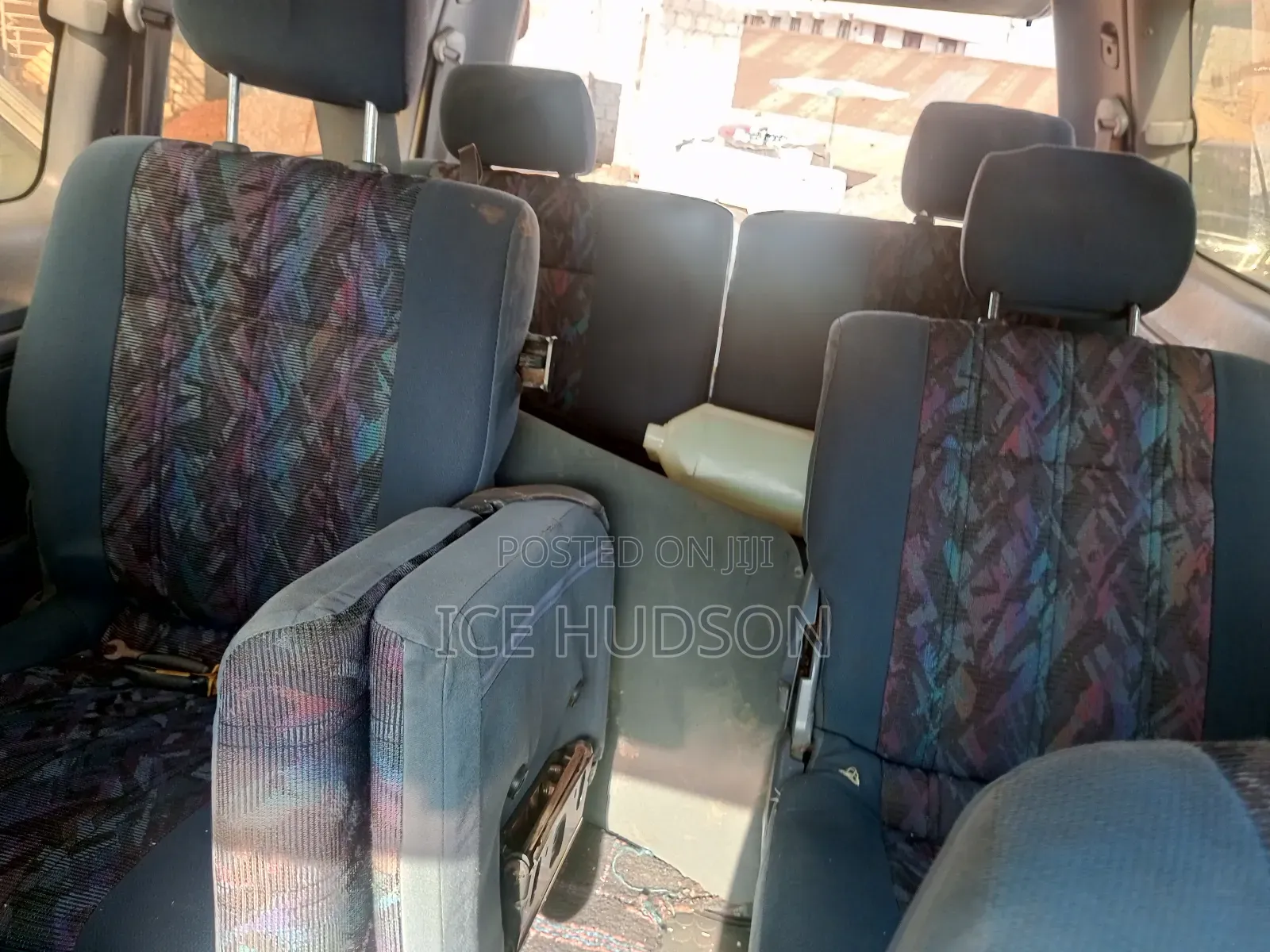 Toyota Noah 2002