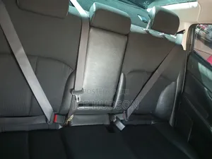 Subaru Legacy 2010 Off white