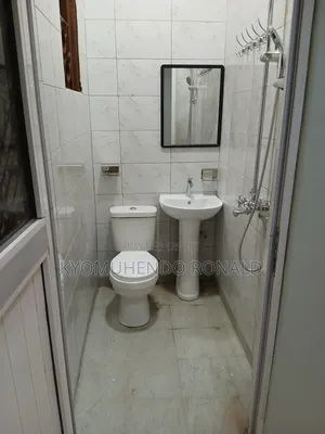 1bdrm Bungalow in Kigoowa, Nakawa for rent