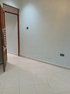 1bdrm Bungalow in Kigoowa, Nakawa for rent