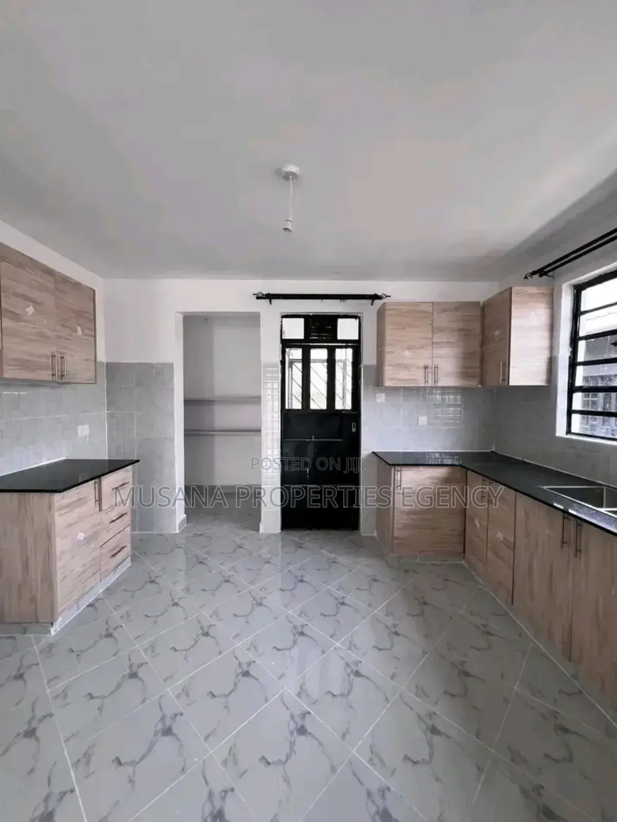 3bdrm Apartment in Kansanga, Central Division for rent