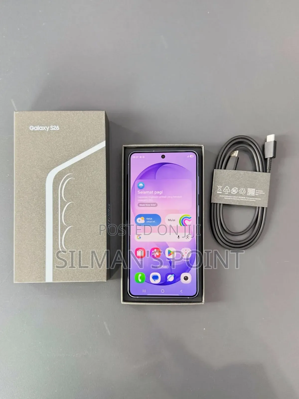 New Samsung Galaxy s26 256 GB Purple