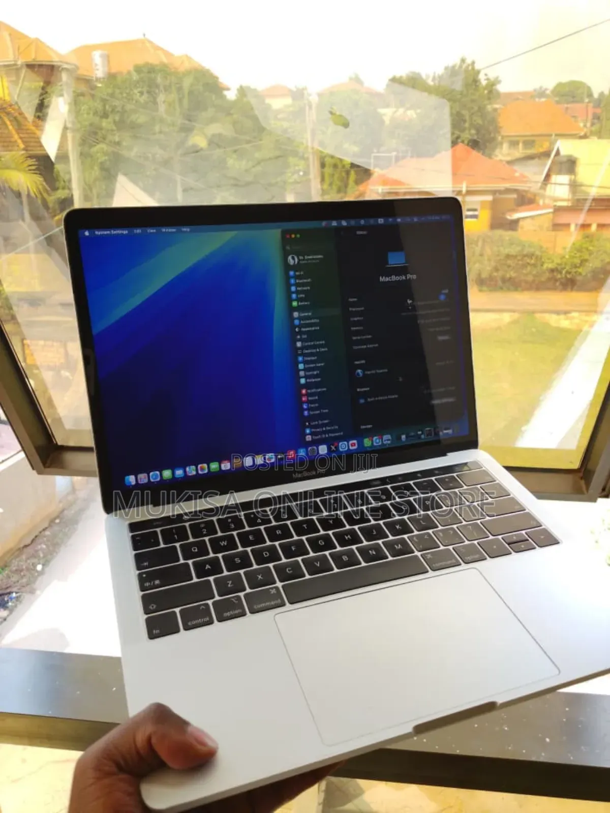 Laptop Apple MacBook Pro 16GB Intel Core i3 SSD 256GB