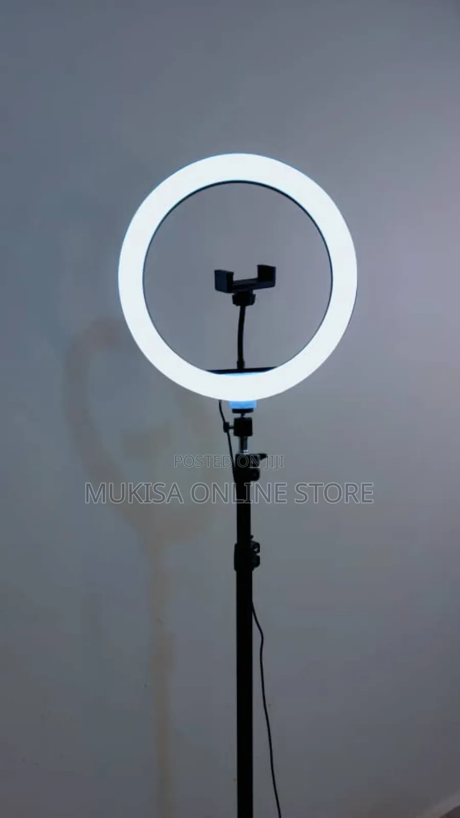 Portable Led Ring Light With a Built-in Phone Holder