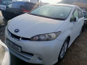 Toyota Wish 2011 White