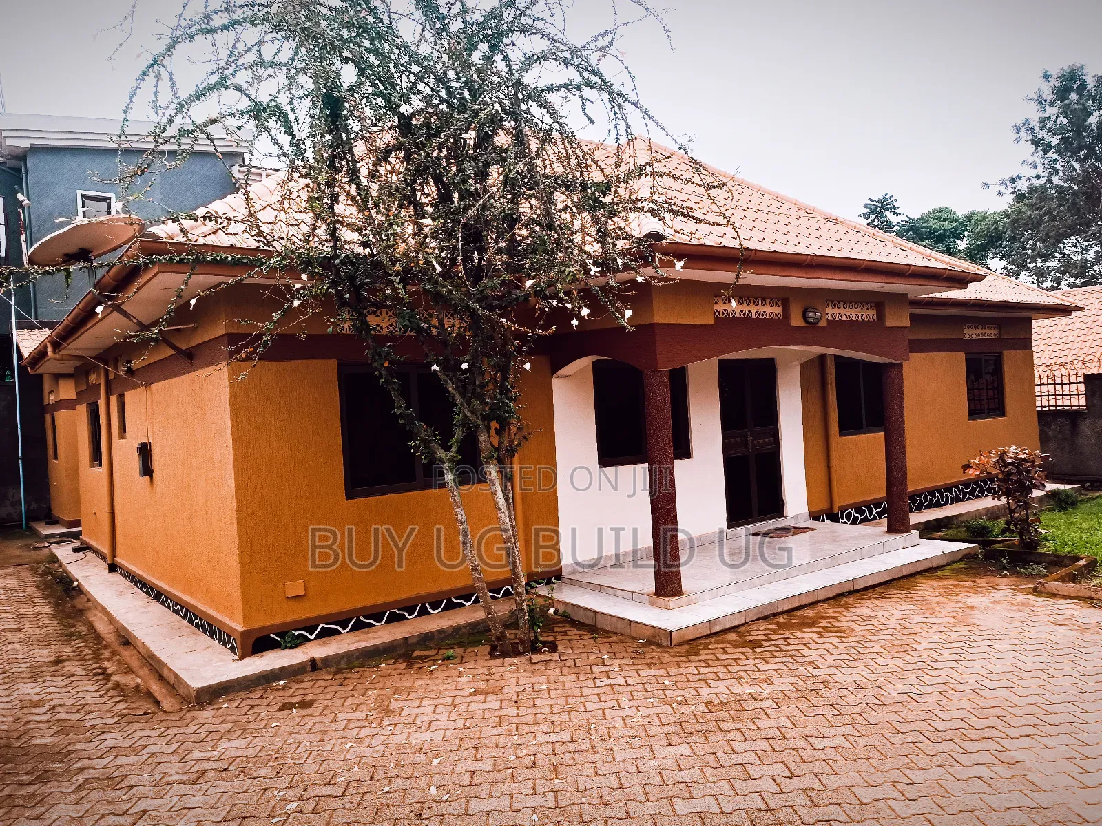 4bdrm Bungalow in Namugongo Sonde Town, Division A for sale