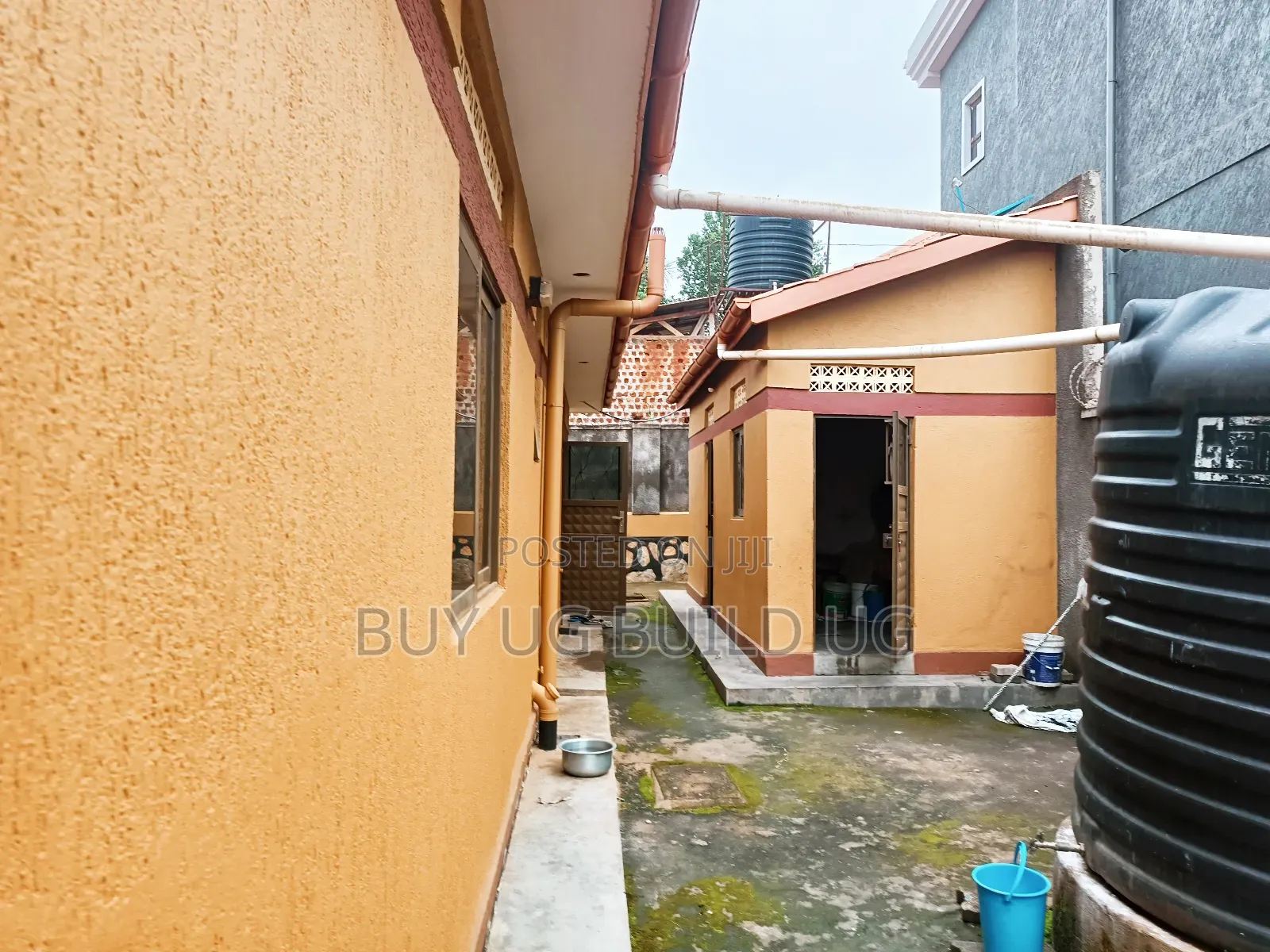 4bdrm Bungalow in Namugongo Sonde Town, Division A for sale