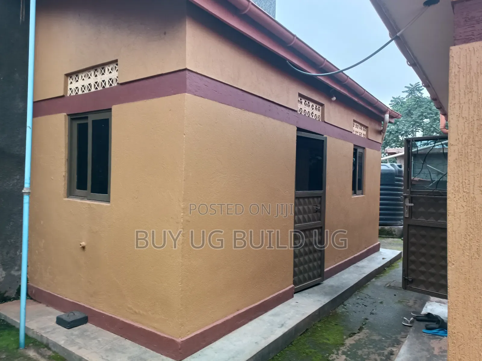 4bdrm Bungalow in Namugongo Sonde Town, Division A for sale