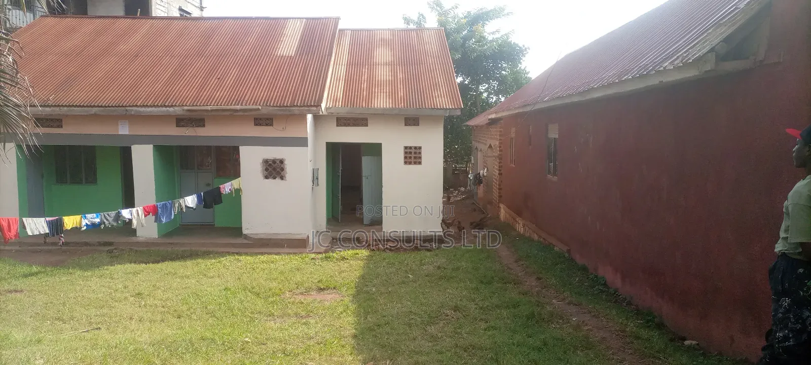 Gayaza Plot House on 50*116 Ft