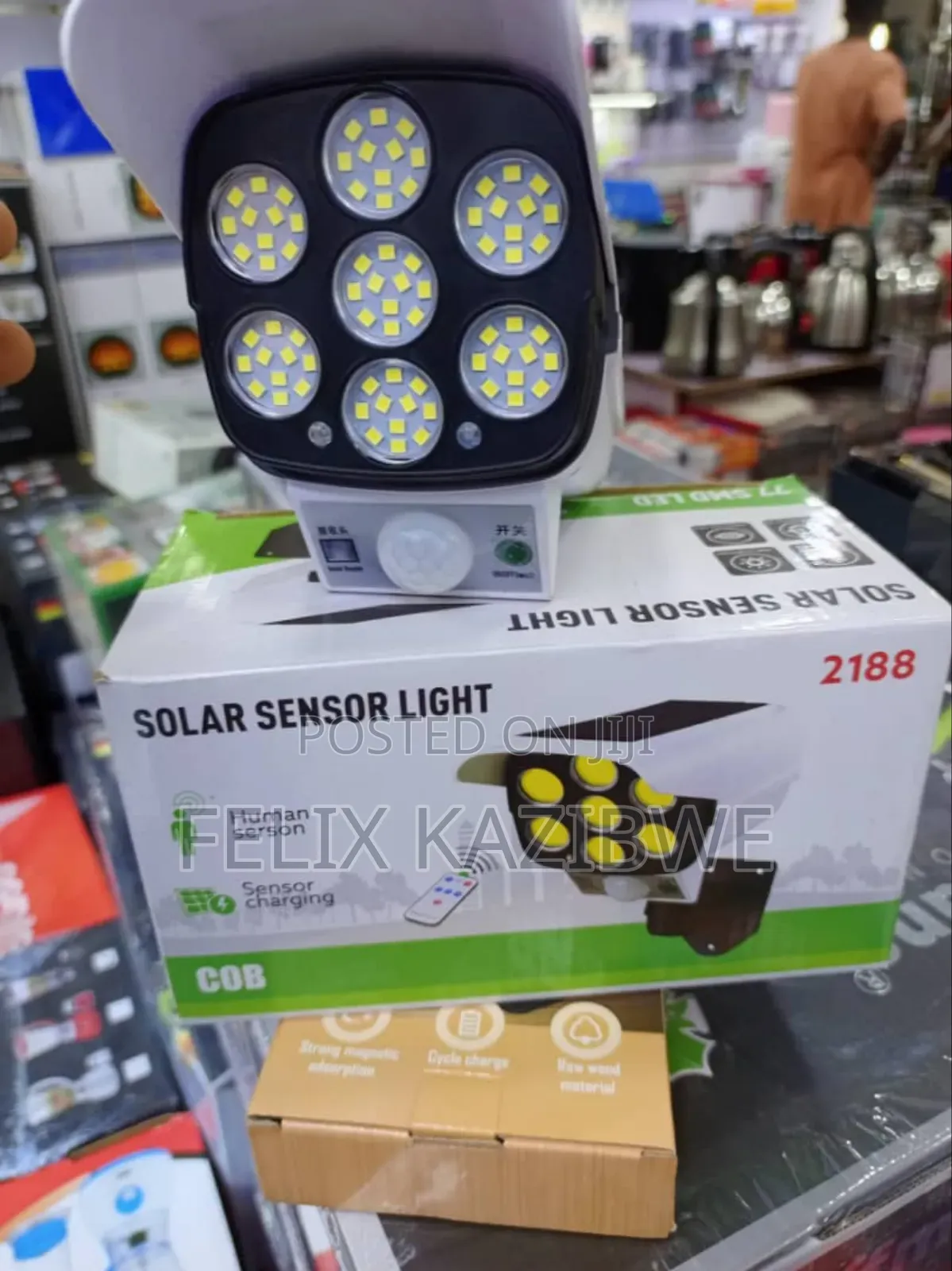 Led Camera Shaped Solar Light Motion Sensor Wall Lamp.