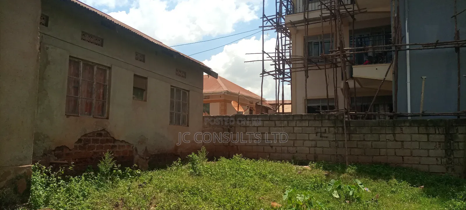 Gayaza Plot House on 50*116 Ft