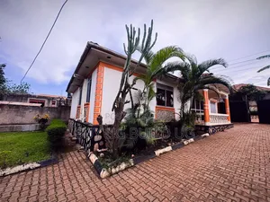 3bdrm Bungalow in Kira Town for sale