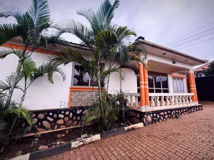 3bdrm Bungalow in Kira Town for sale