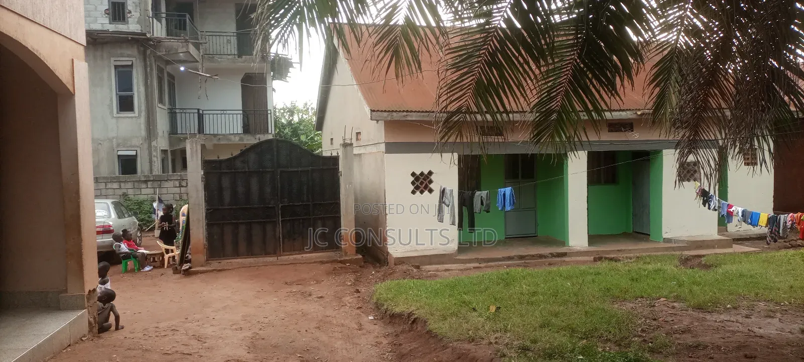 Gayaza Plot House on 50*116 Ft