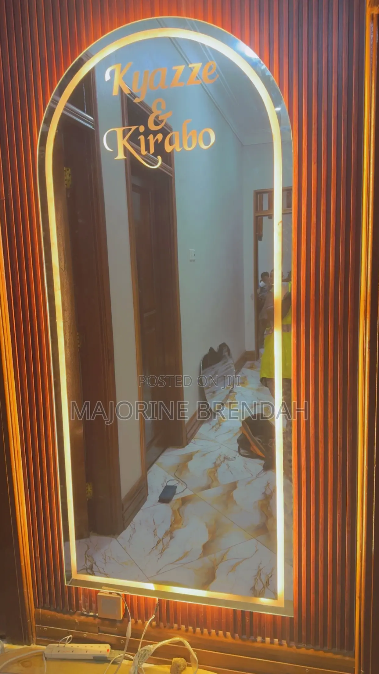 Decorative Beautiful Mirror