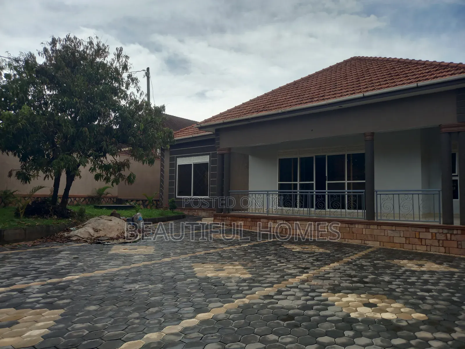 Furnished 4bdrm House in Naalya, Central Division for sale