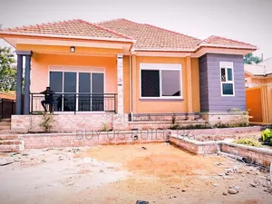 4bdrm Bungalow in Kira Town for sale