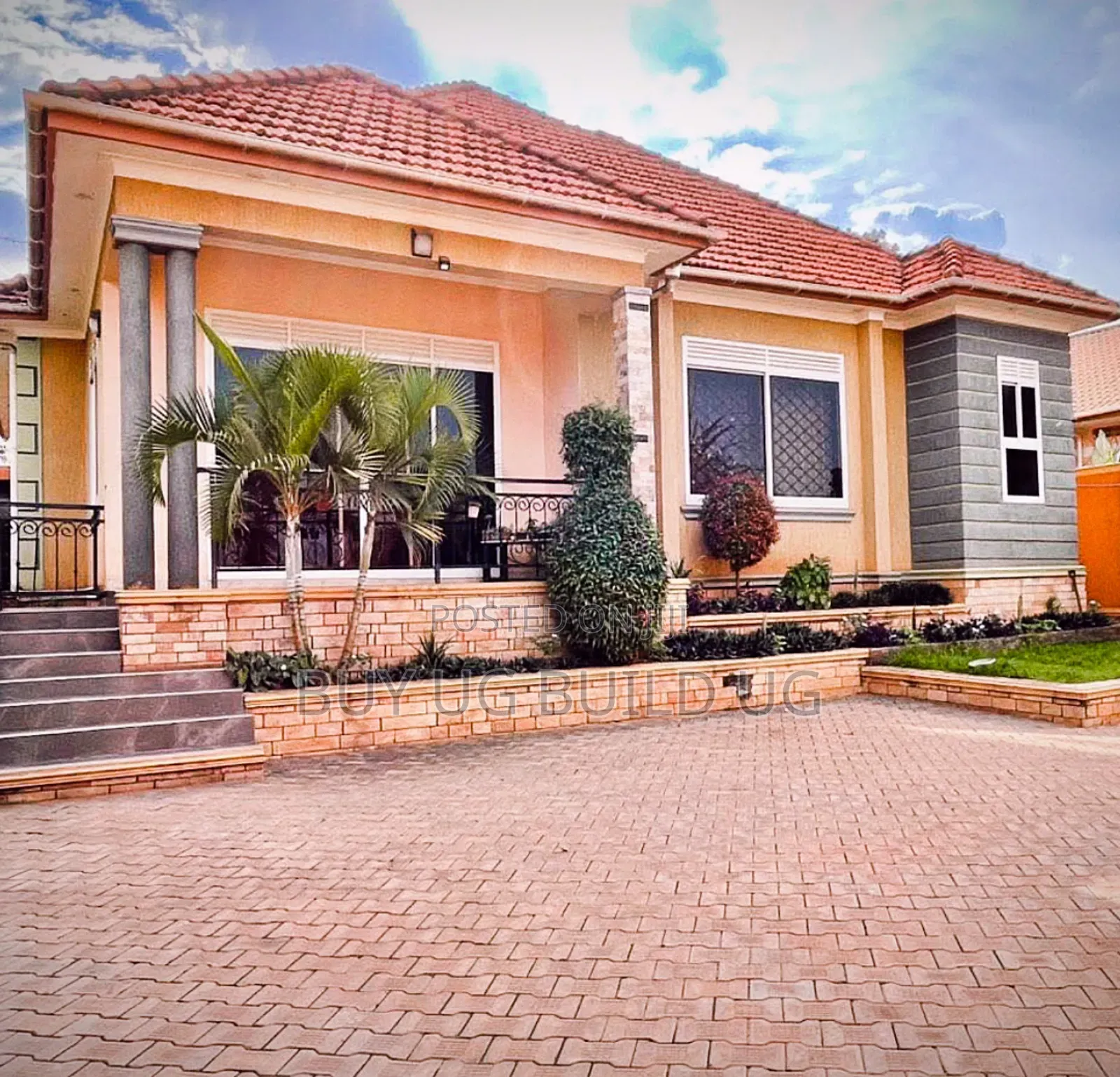 4bdrm Bungalow in Kira Town for sale