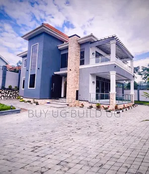 4bdrm Mansion in Kira Mamelto Road for sale
