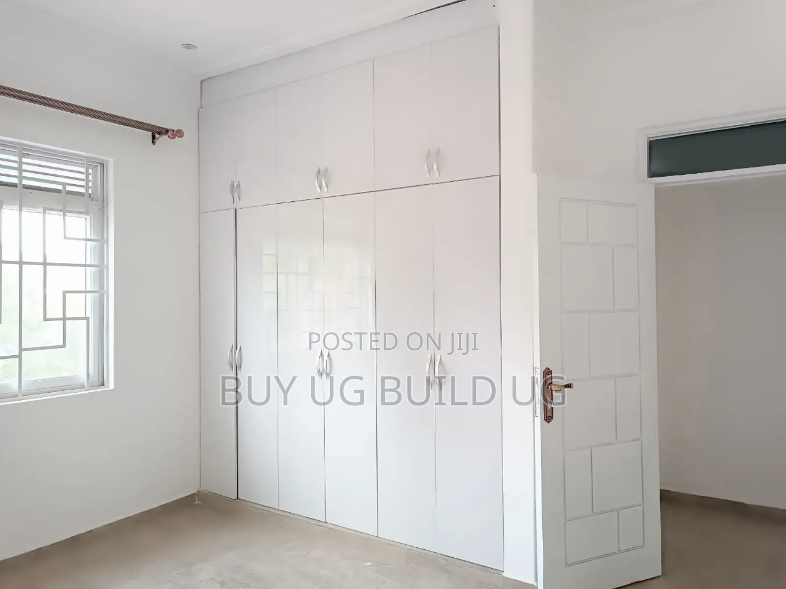 6bdrm Maisonette in Kira for sale