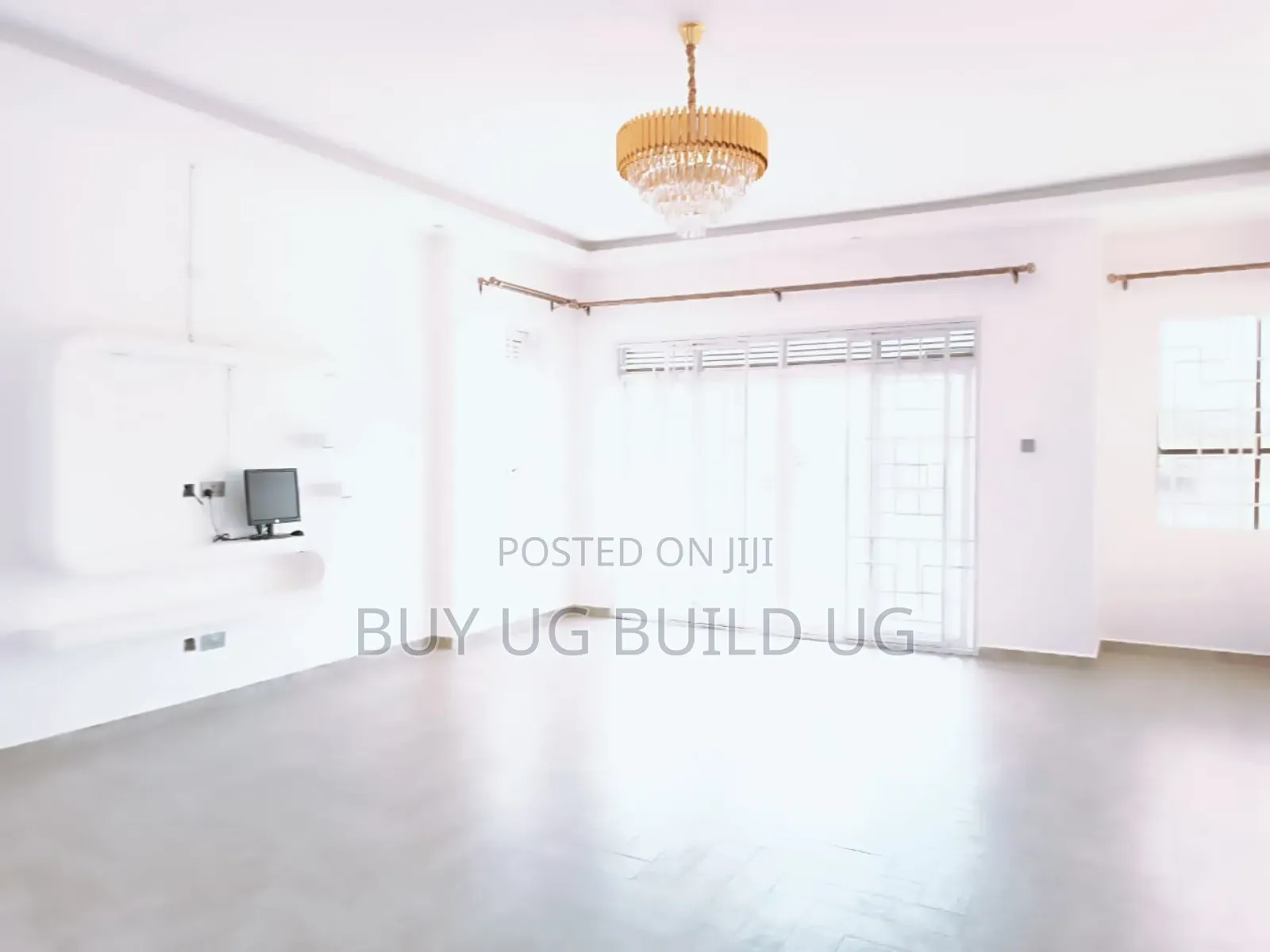 6bdrm Maisonette in Kira for sale