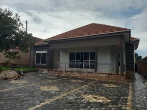 Furnished 4bdrm Bungalow in Naalya, Kira for sale