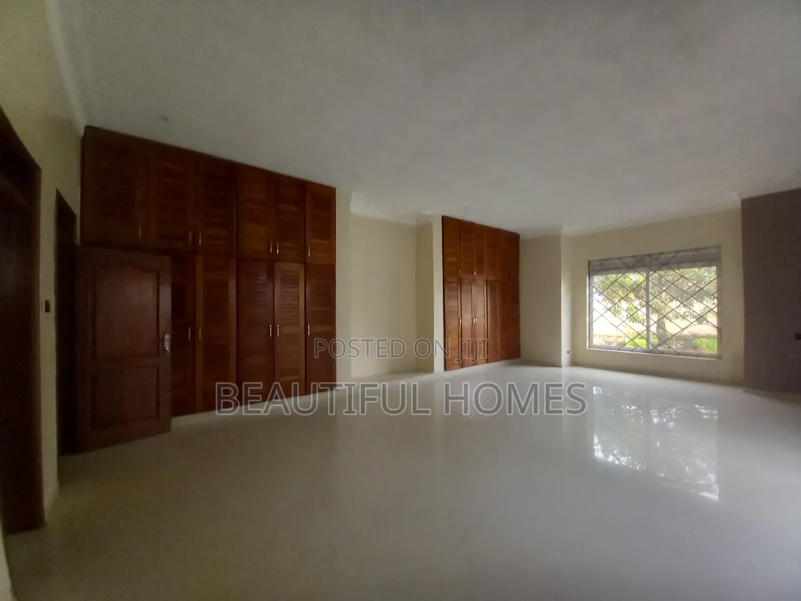 Furnished 4bdrm Bungalow in Naalya, Kira for sale