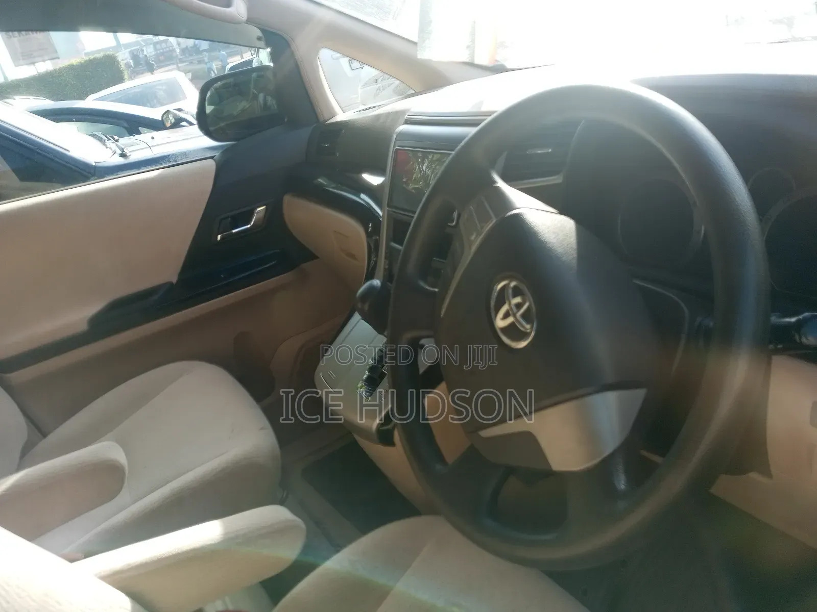 Toyota Alphard 2010 Black