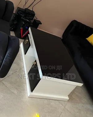 Centre Tables/Classic Center Table/Center Tables/Centre/Coffee Table0