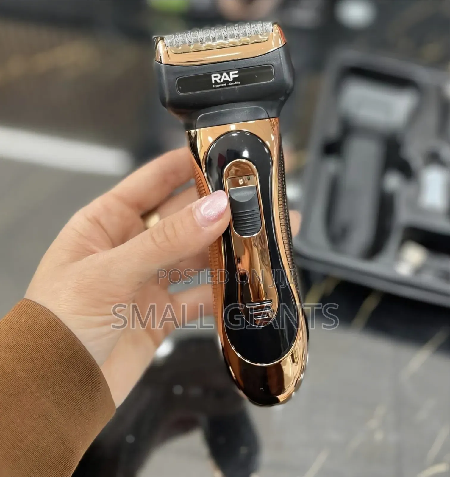 Raf 3-in-1 Men's Grooming Kit (Model R.4032)