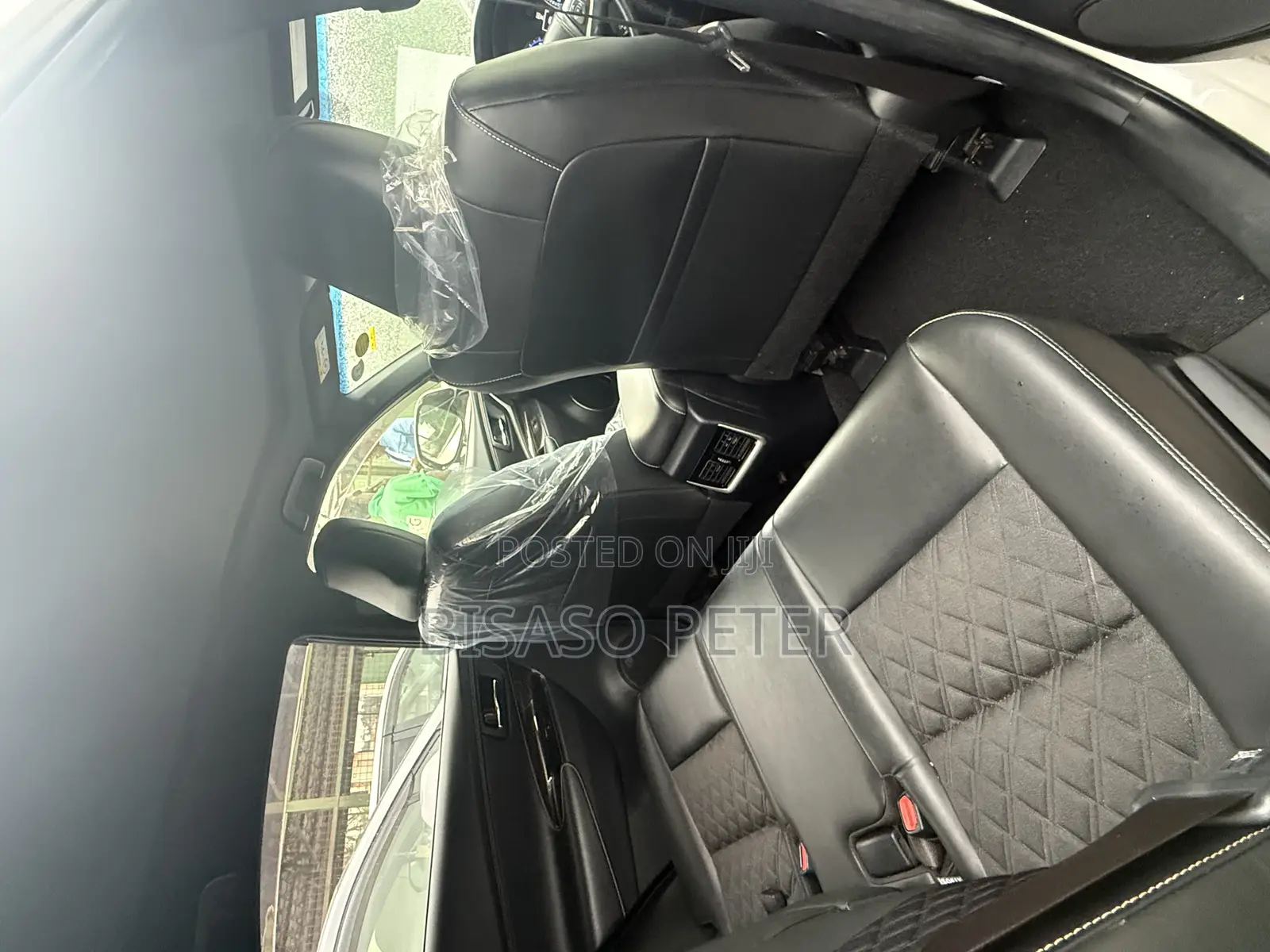 Toyota Harrier 2.0 4WD 2017 White