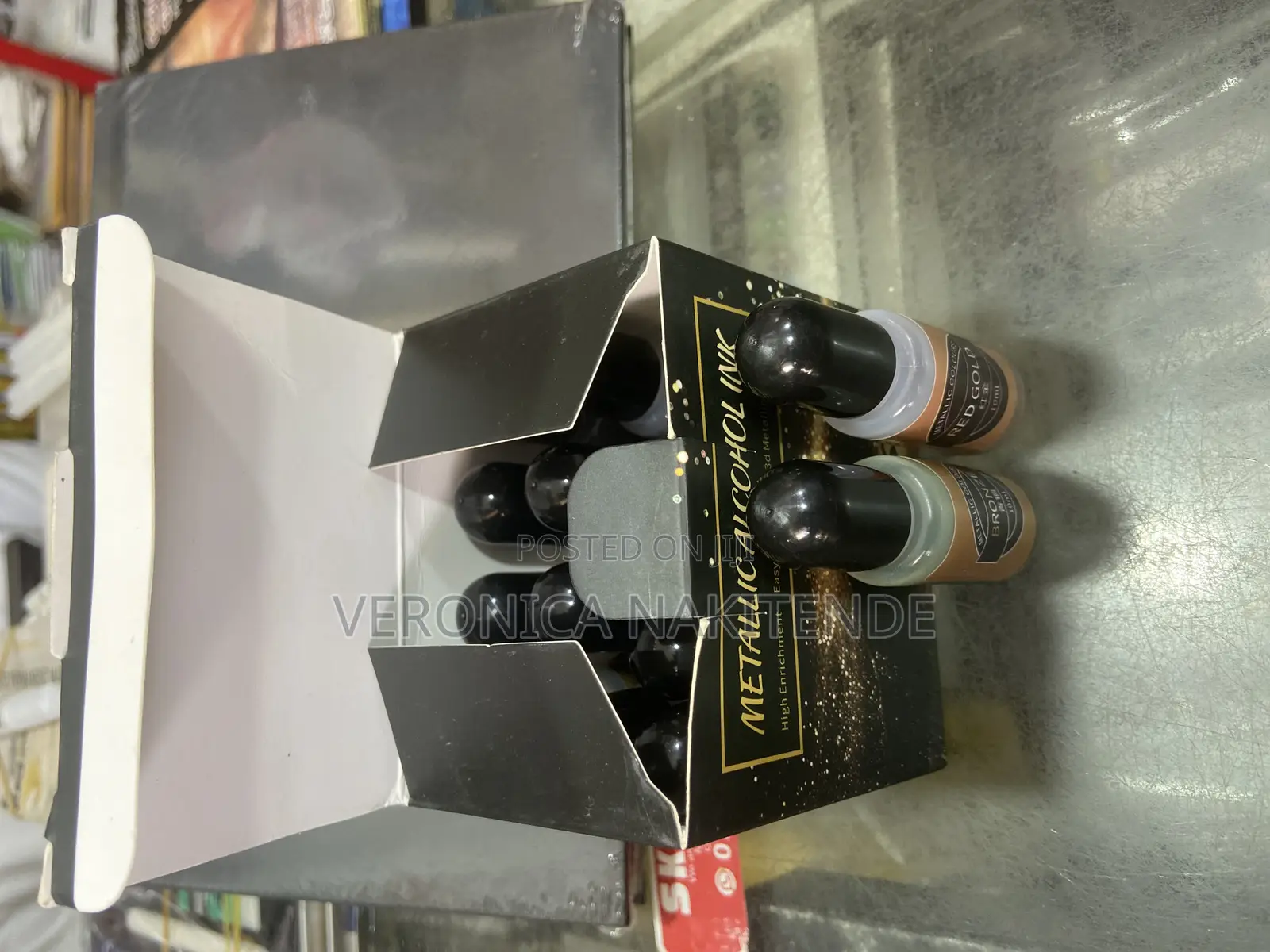 12 Metallic Colors for Epoxy Resin Designing