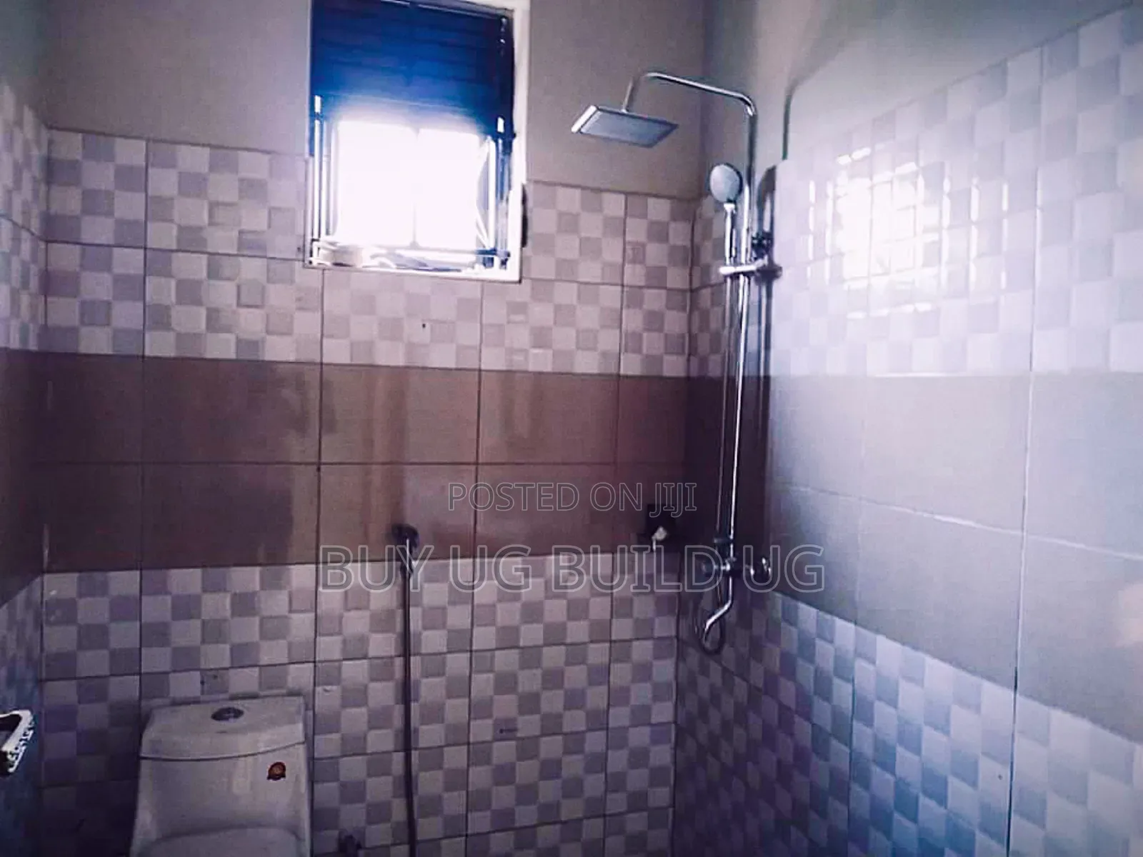 3bdrm Bungalow in Kira Mamelto Road, Central Division for sale