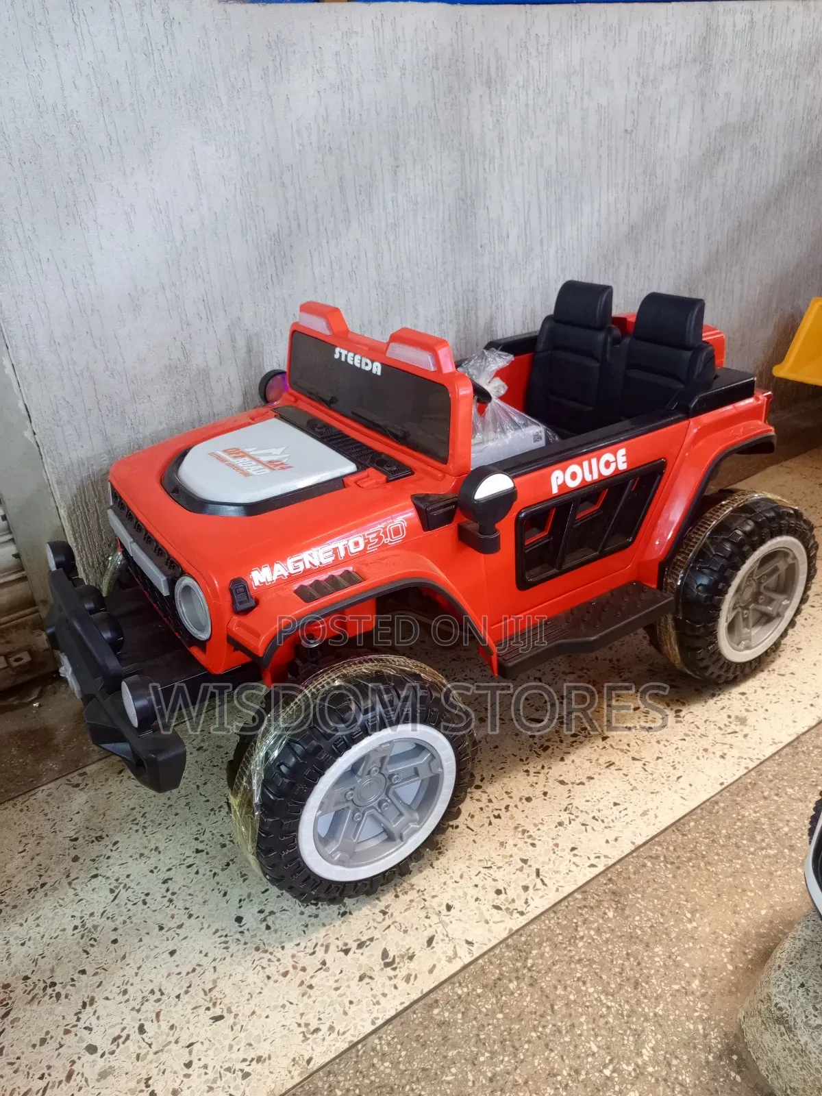 Steeda Magneto 30 12v Electric Ride-on Toy Jeep.