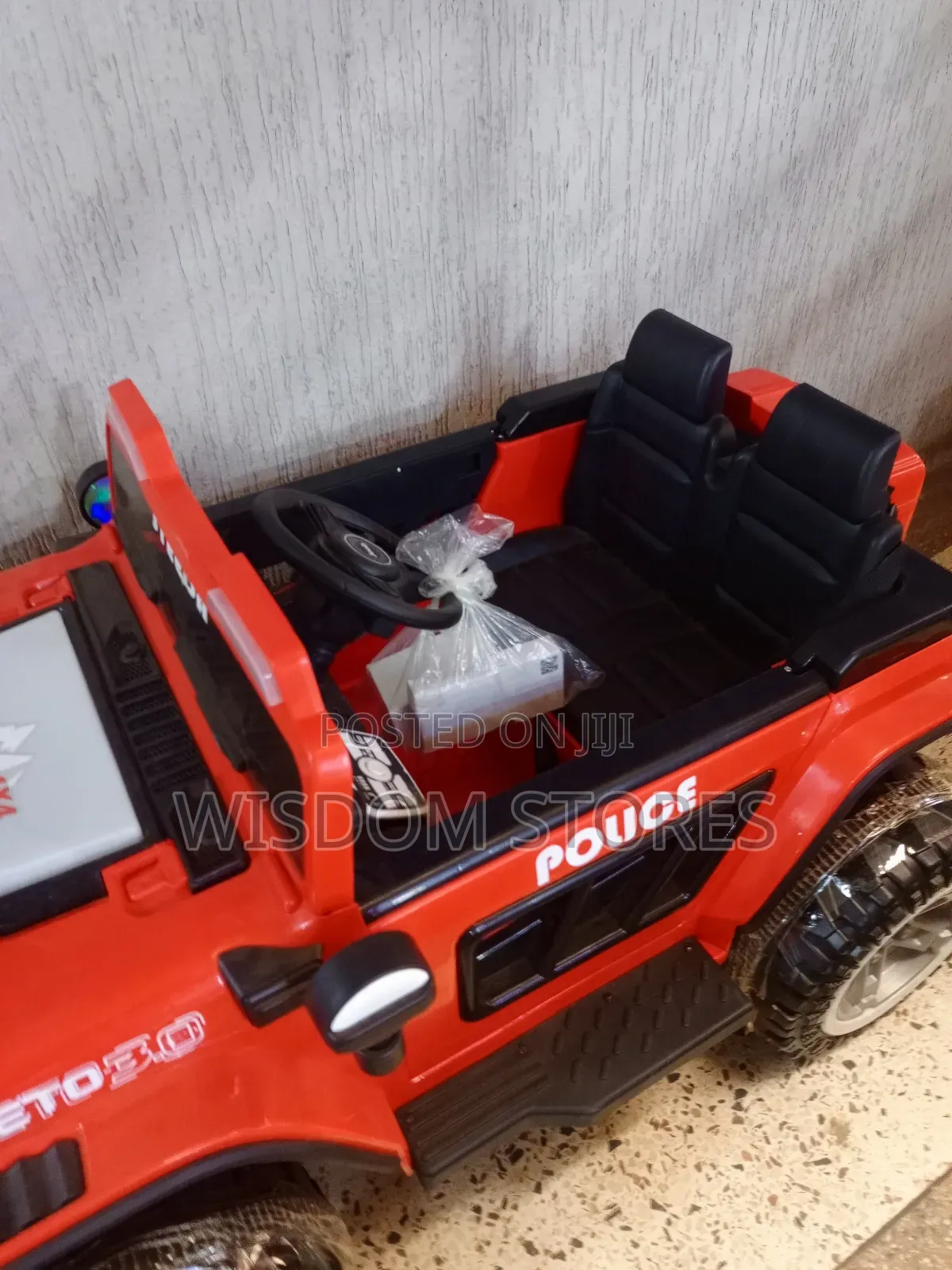 Steeda Magneto 30 12v Electric Ride-on Toy Jeep.