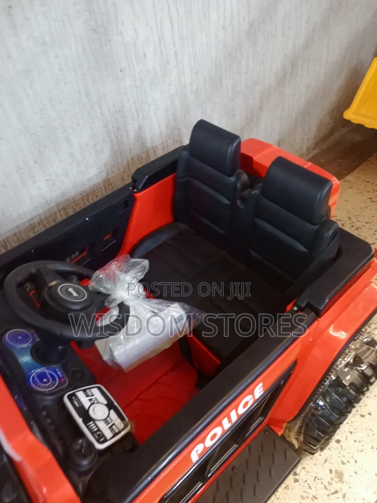 Steeda Magneto 30 12v Electric Ride-on Toy Jeep.