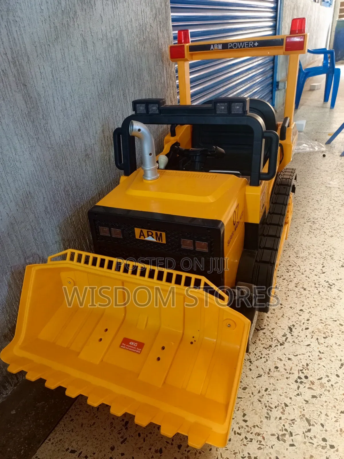 Super Toys Abm-6188 Electric Ride-on Bulldozer.