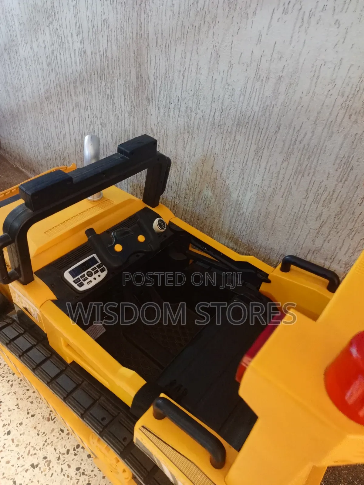 Super Toys Abm-6188 Electric Ride-on Bulldozer.