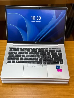 Laptop HP EliteBook 830 G8 8GB Intel Core i5 SSD 256GB