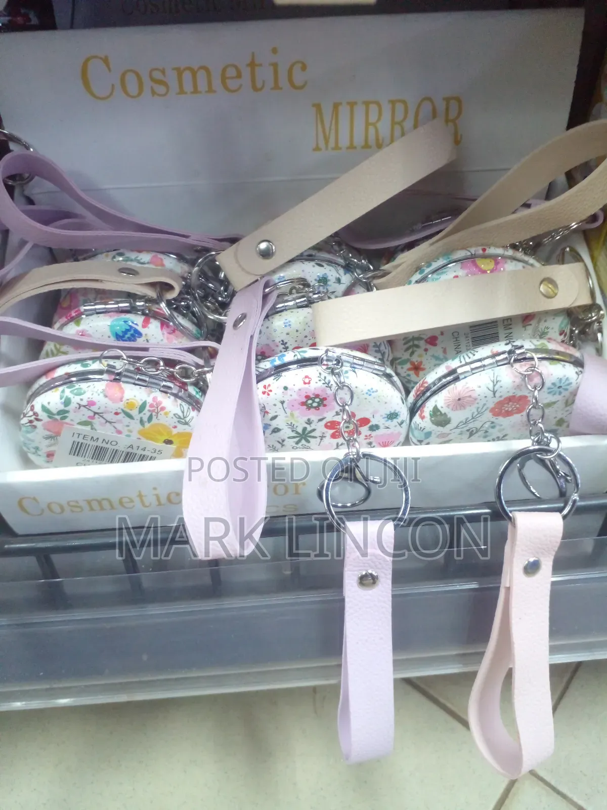 Floral Compact Mirror 9 Piece in the Box