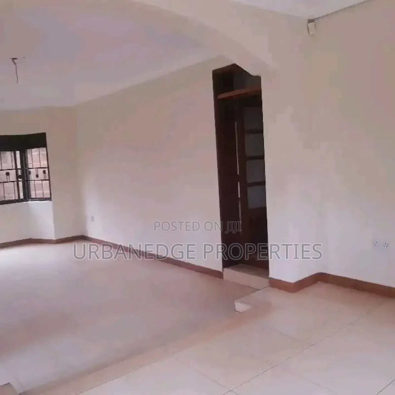 5bdrm Mansion in Konge Lukuli, Central Division for rent
