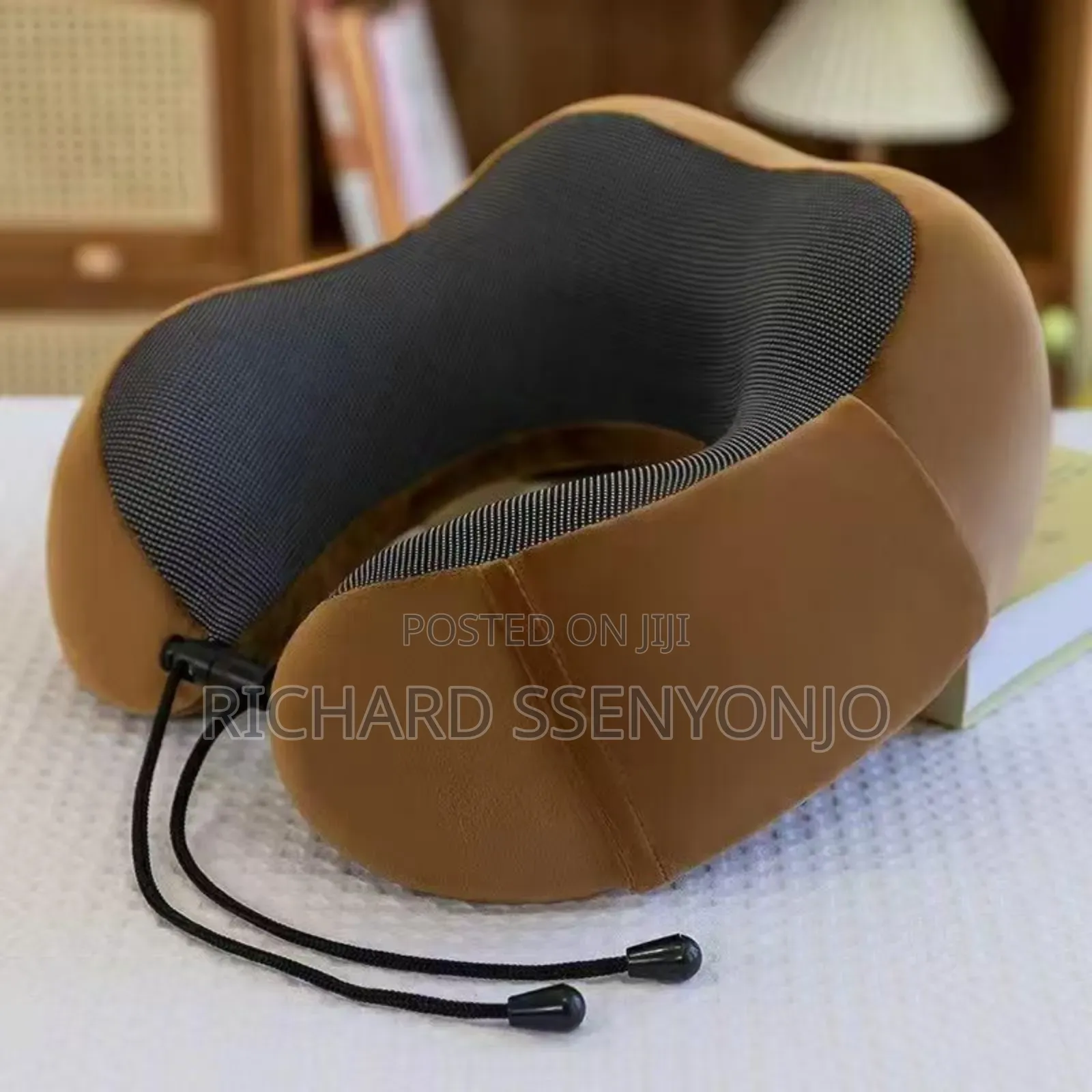 Rollneck Pillow