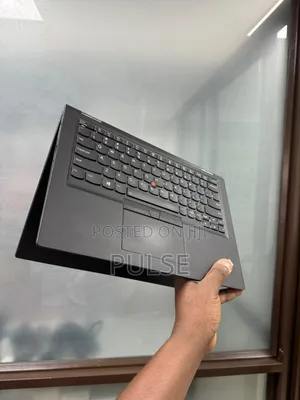 Laptop Lenovo ThinkPad X390 Yoga 8GB Intel Core i7 SSD 256GB
