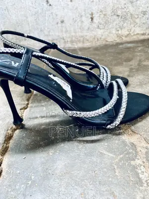 Zara Ladies Sandals – Good Condition (Quick Sale)