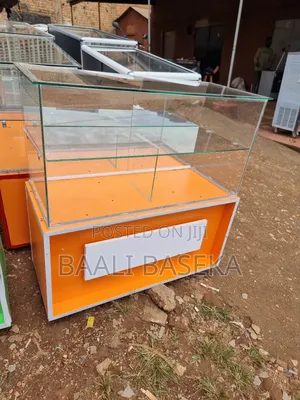 Display Counter/Commercial Grade