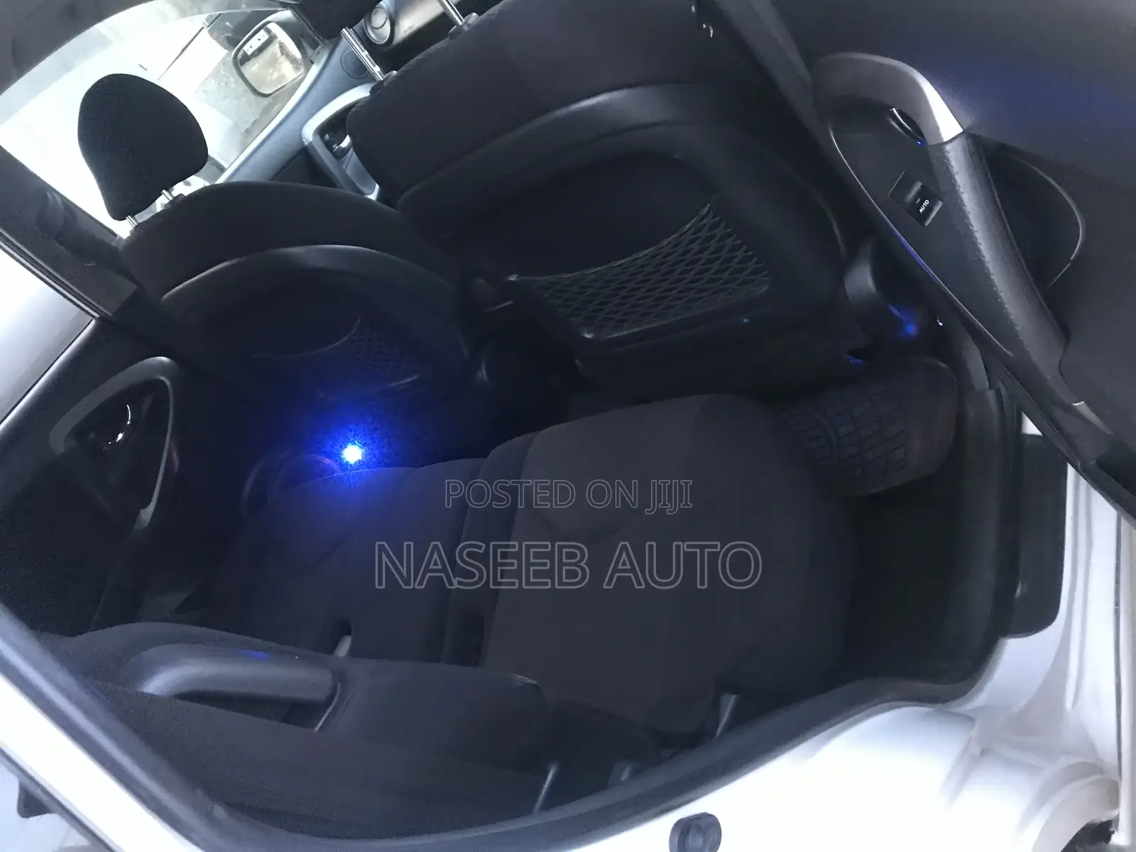 Toyota RAV4 2008 White