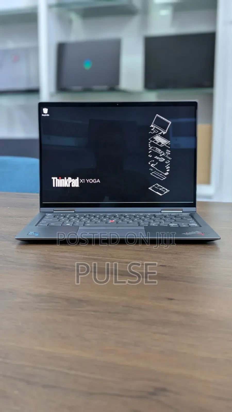 Laptop Lenovo ThinkPad X1 Yoga Gen 8 16GB Intel Core i7 SSD 512GB