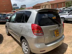 Toyota Corolla Spacio 2006 Silver