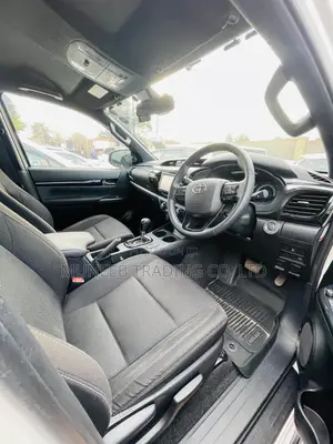 Toyota Hilux Revo Double Cab Deisel 2.8 AWD 2019