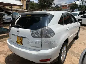 Toyota Harrier 2007 White